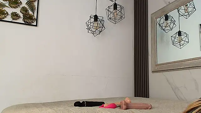 Snapshot of miranda_villa chatting on 10/30/25, 01:09 miranda villa online show from 10/30/25, 01:09