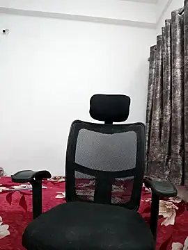 sanaya baby online show from 02/13/26, 05:46