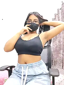 sanaya baby online show from 10/23/25, 10:58