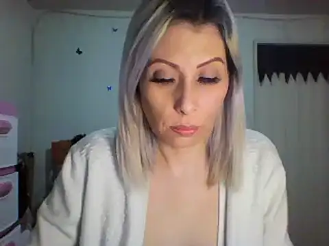 alixia81 online show from 03/02/25, 11:28