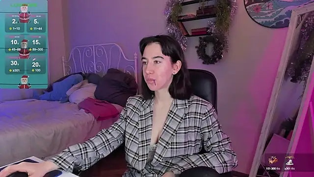 Belle Via online show from 12/16/24, 03:11