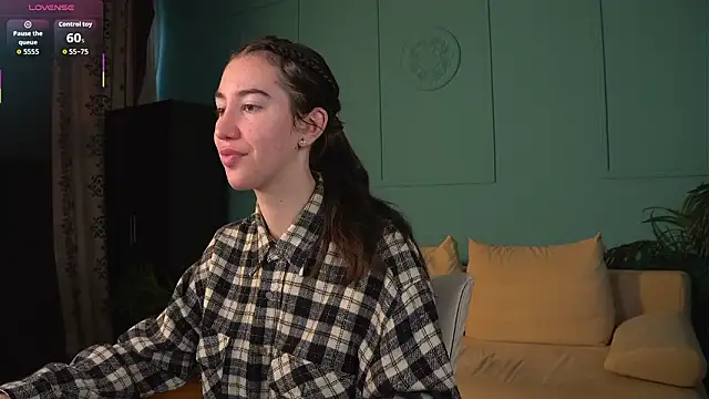 Belle Via online show from 03/09/26, 10:52