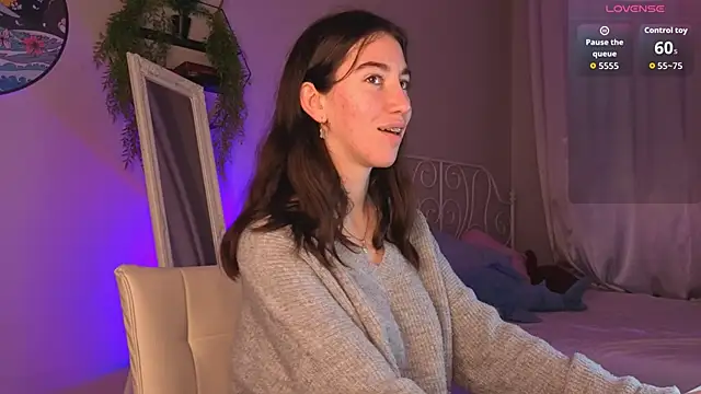 Belle Via online show from 09/20/25, 03:50