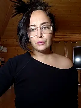 Selena Selly7 online show from 10/04/25, 12:28