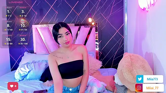 Miia77  online show from 12/04/25, 01:48