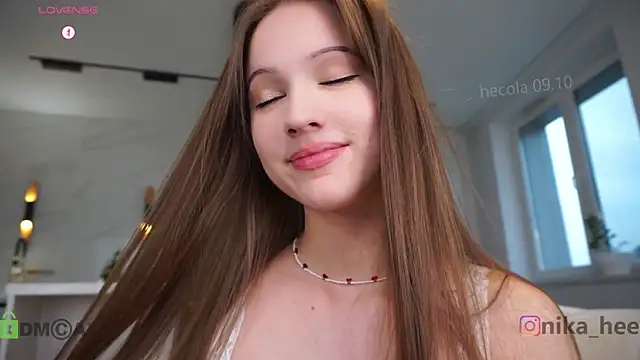 hecola online show from 10/09/25, 12:38