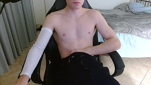 FitGuyDream online show from 11/11/25, 12:49