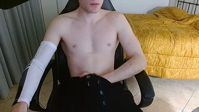 FitGuyDream online show from 11/30/25, 10:43