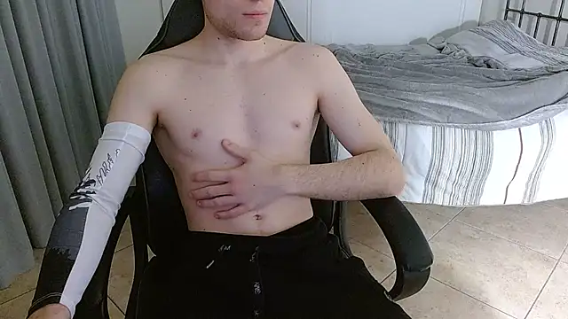 FitGuyDream online show from 11/22/25, 02:38