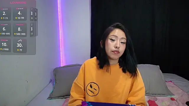 Anne Nicholson online show from 01/29/25, 01:16