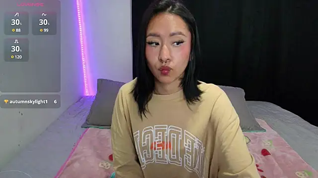 Anne Nicholson online show from 01/30/25, 01:44