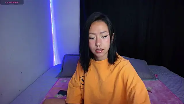 Anne Nicholson online show from 01/18/25, 11:44