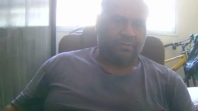 ulmo br online show from 10/24/25, 01:54