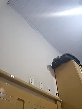 Rdsilva123 online show from 12/18/25, 01:44