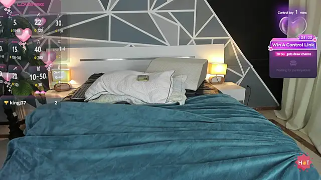 Snapshot of Max_lover1 chatting on 03/17/25, 11:57 Max lover1 online show from 03/17/25, 11:57