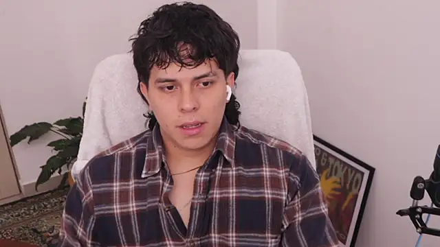 Tony Hoffa online show from 04/03/26, 05:19