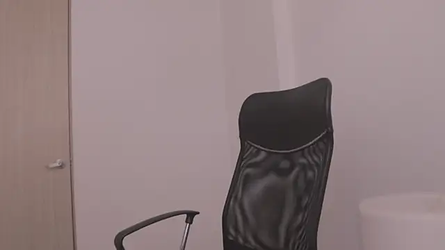 Tony Hoffa online show from 10/19/25, 06:10