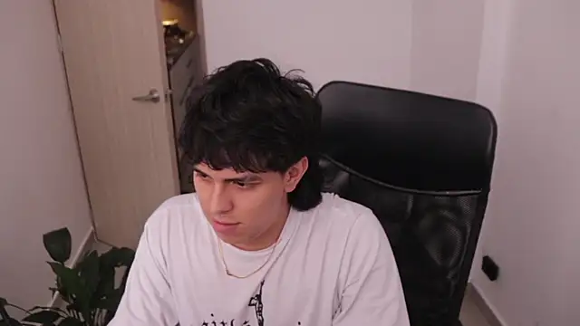 Tony Hoffa online show from 03/06/26, 10:27