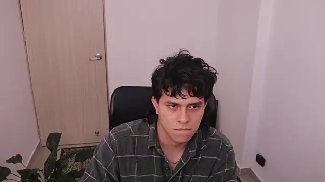 Tony Hoffa online show from 02/04/26, 06:14