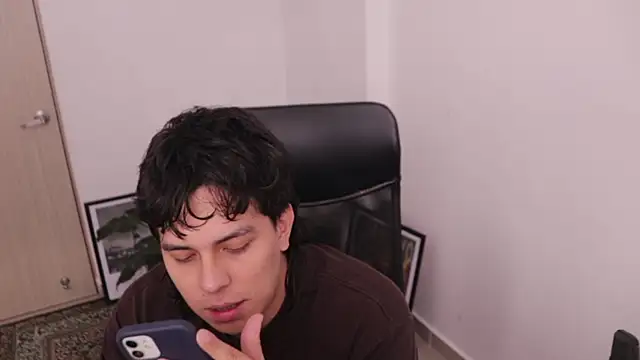 Tony Hoffa online show from 04/12/26, 10:13