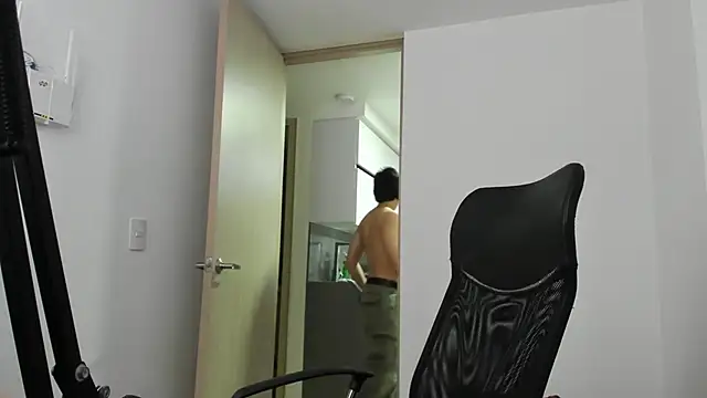 Tony Hoffa online show from 03/04/25, 08:38