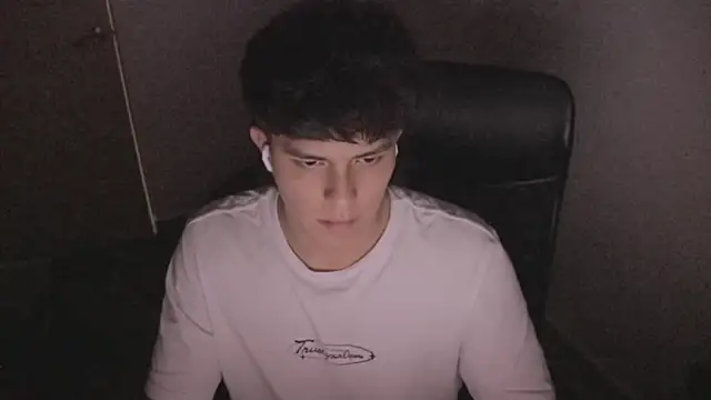 Tony Hoffa online show from 12/13/25, 08:04