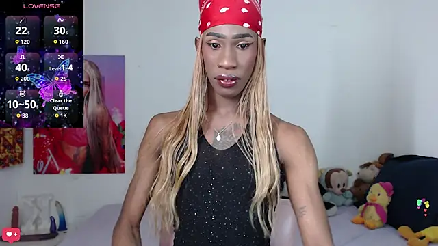 Kendall Gil online show from 10/30/25, 06:12