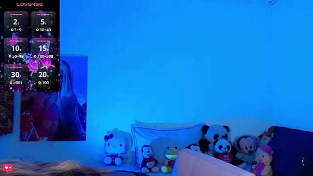 Kendall Gil online show from 10/31/25, 03:14