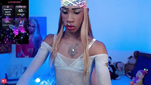 Kendall Gil online show from 10/21/25, 09:25