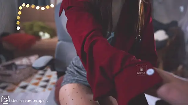 Feral Berrry  online show from 11/08/25, 06:17