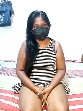 Aroma Sl online show from 10/15/25, 01:59