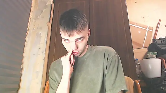 Snapshot of Simbo_cool chatting on 04/09/26, 11:00 Simbo cool online show from 04/09/26, 11:00