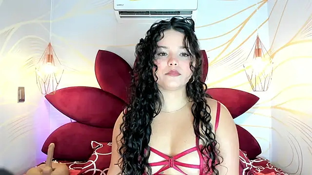 LottiCarter online show from 02/13/26, 08:09