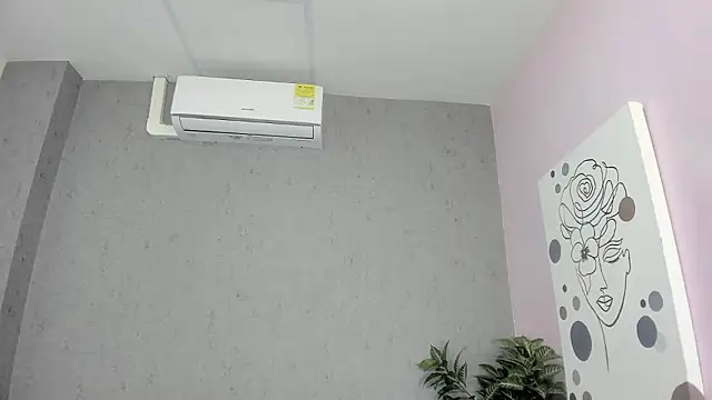 Tiffany mendez online show from 02/27/26, 12:05