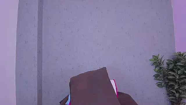 Tiffany mendez online show from 04/16/26, 12:06