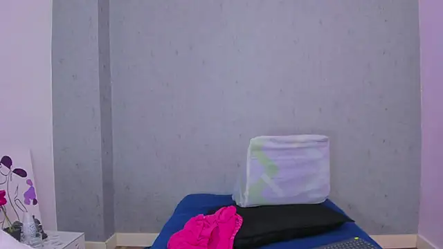 Tiffany mendez online show from 10/25/25, 12:17