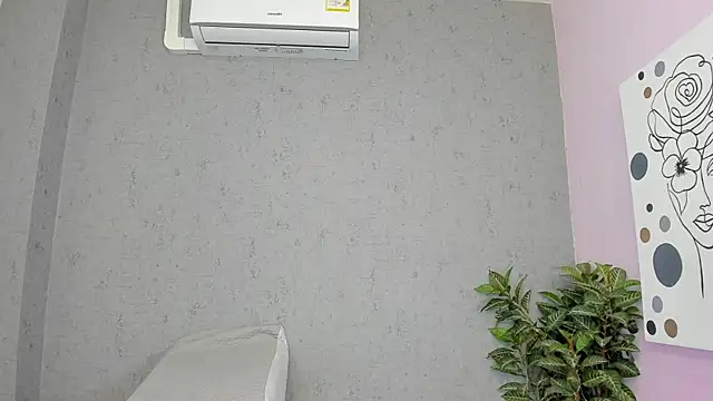 Tiffany mendez online show from 05/14/26, 12:02
