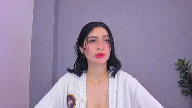 Tiffany mendez online show from 04/23/26, 12:29