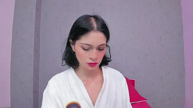 Snapshot of Tiffany_mendez chatting on 10/03/25, 12:17 Tiffany mendez online show from 10/03/25, 12:17