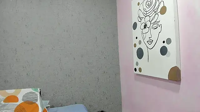 Tiffany mendez online show from 10/28/25, 12:04