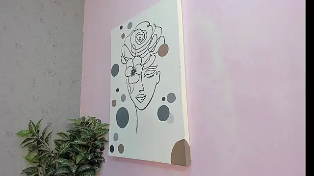 Tiffany mendez online show from 02/11/26, 12:05