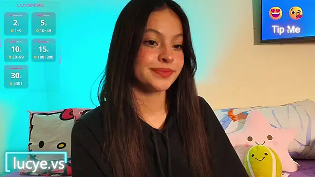 LucyEvans  online show from 11/17/25, 04:05