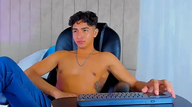 Snapshot of Muichiro_tokito1 chatting on 03/02/25, 04:28 Muichiro tokito1 online show from 03/02/25, 04:28