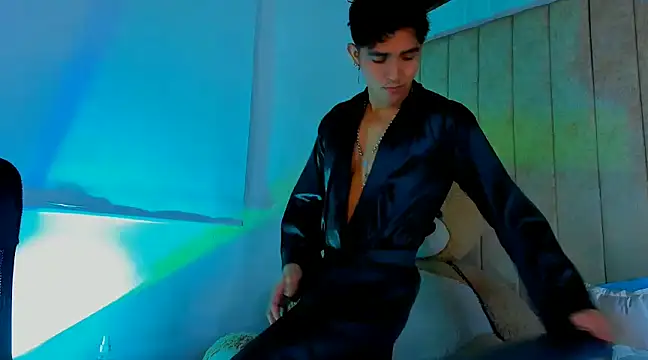 Snapshot of Muichiro_tokito1 chatting on 02/07/25, 03:55 Muichiro tokito1 online show from 02/07/25, 03:55