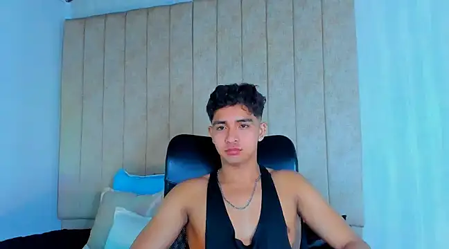 Snapshot of Muichiro_tokito1 chatting on 02/09/25, 04:04 Muichiro tokito1 online show from 02/09/25, 04:04