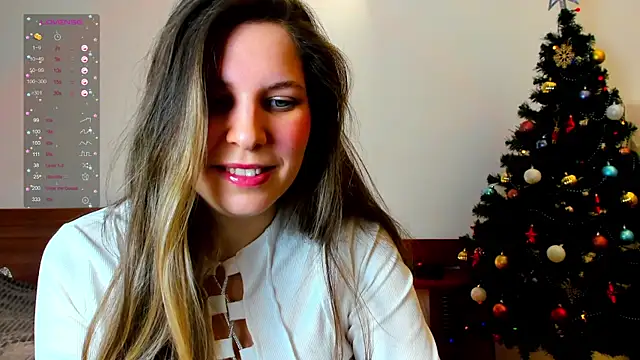 Snapshot of Annie_aww chatting on 12/24/24, 08:27 Annie aww online show from 12/24/24, 08:27