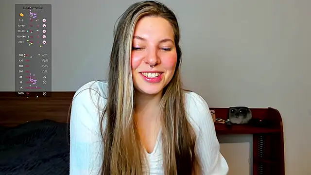 Snapshot of Annie_aww chatting on 02/01/25, 09:51 Annie aww online show from 02/01/25, 09:51