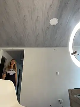 amanda-medrano1 online show from 02/13/26, 02:50