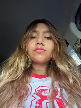 Snapshot of amanda-medrano1 chatting on 03/11/25, 05:57 amanda-medrano1 online show from 03/11/25, 05:57