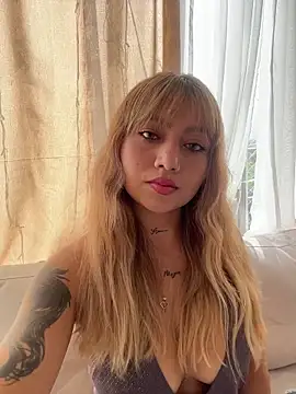 amanda-medrano1 online show from 02/19/26, 02:14